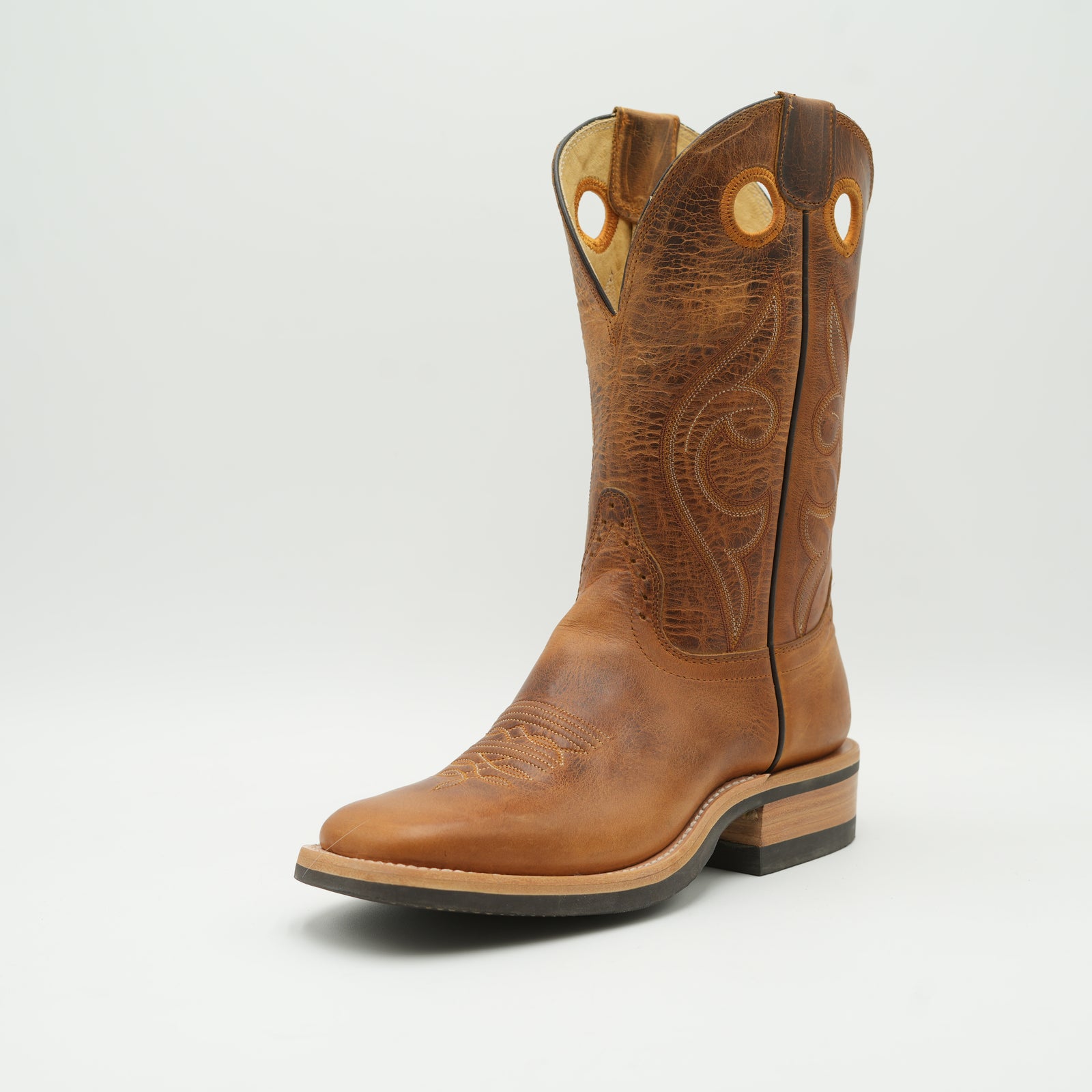 2100 Square Toe