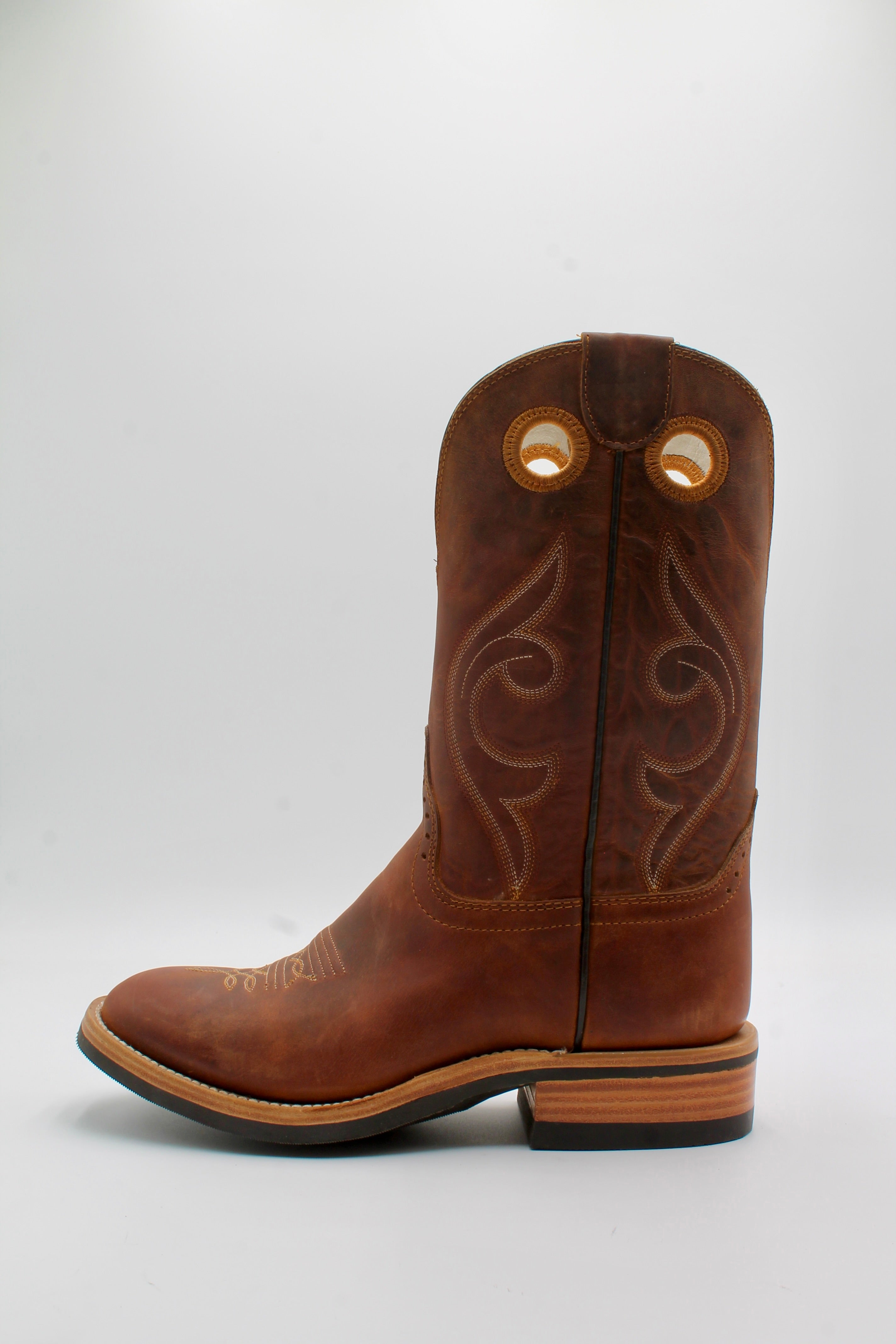 2100 - Carter's Boots and Repair