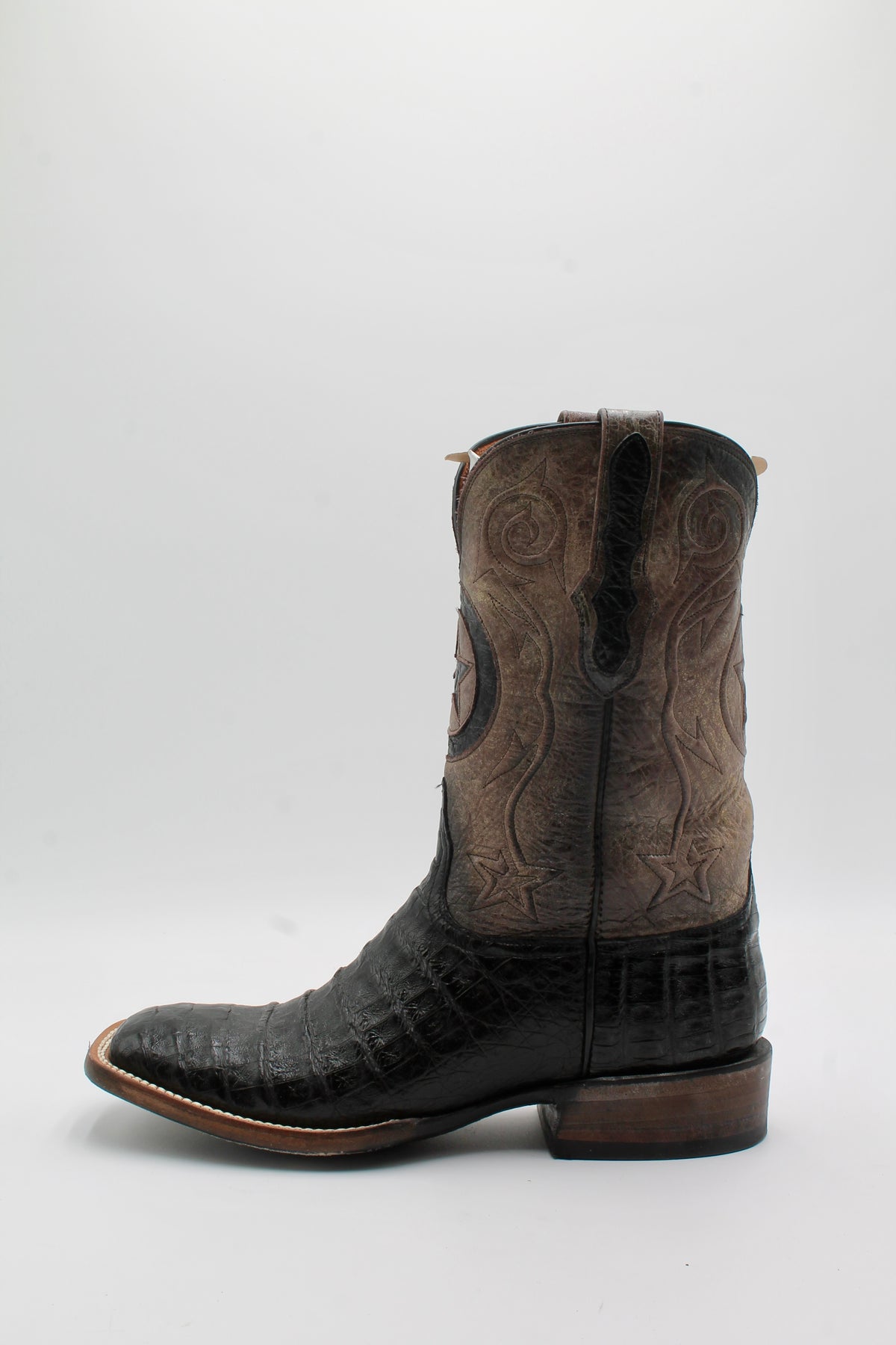 Black Jack Caiman 10D