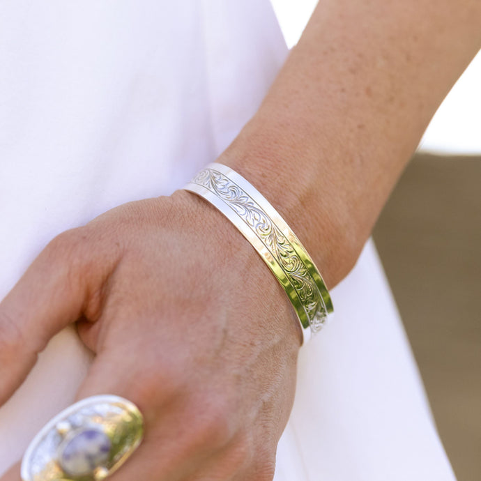 Ladies Classic Cuff